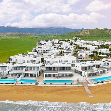 Caesar Beach Villas And Apartments Gastria Eksteriør bilde