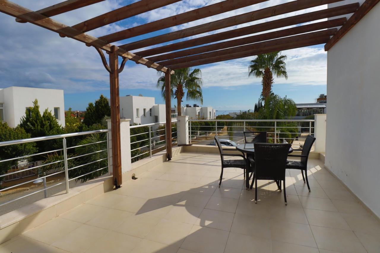 Caesar Beach Villas And Apartments Gastria Eksteriør bilde